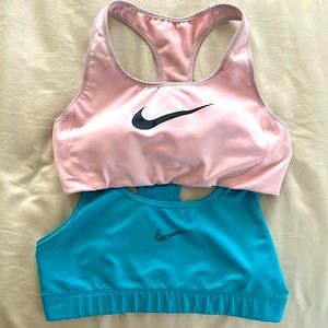 Nike sports bra’s